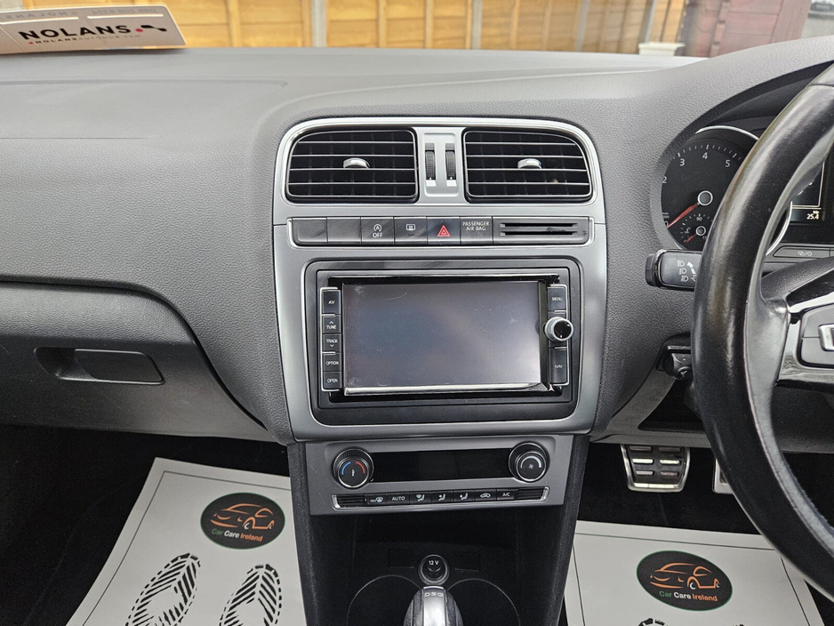 2016 Volkswagen Polo - image 18