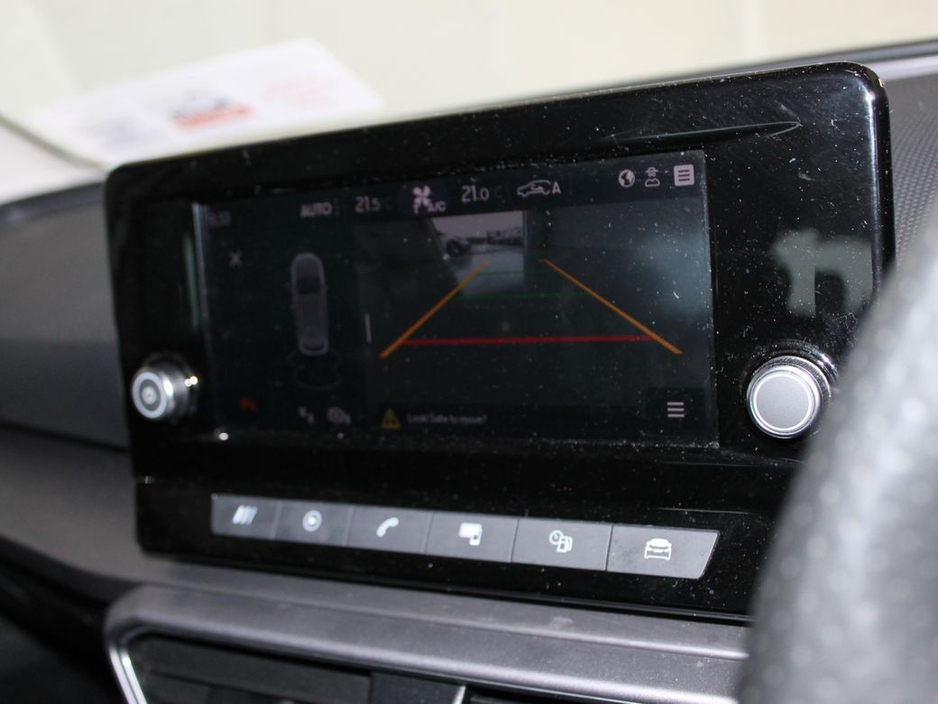 2021 SEAT Leon - image 19