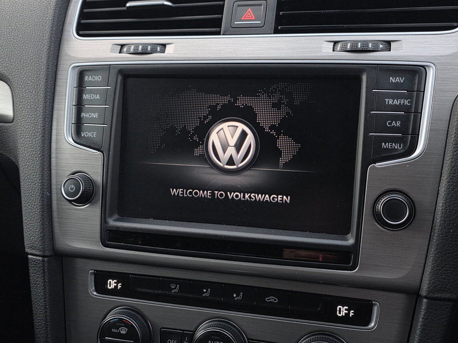 2016 Volkswagen Golf 1.2 TSI DSG 5DR 110HP Comfortline €13,990