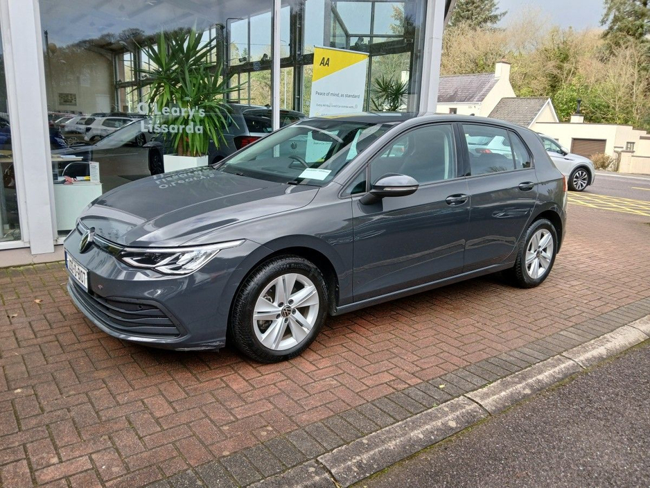 2023 Volkswagen Golf 2.0 TDI 115HP Life, Urano Grey, 1 owner, 60km. €28,500