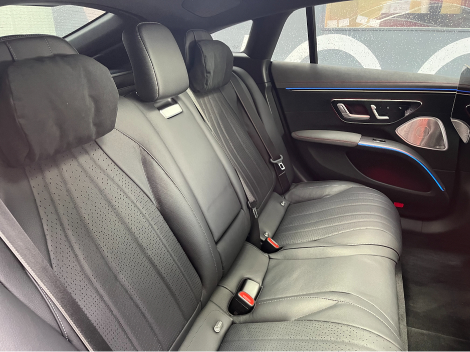 2023 Mercedes-Benz EQS - image 13