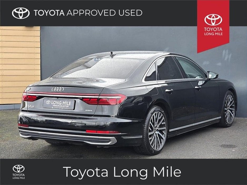 2024 Audi A8 - image 2