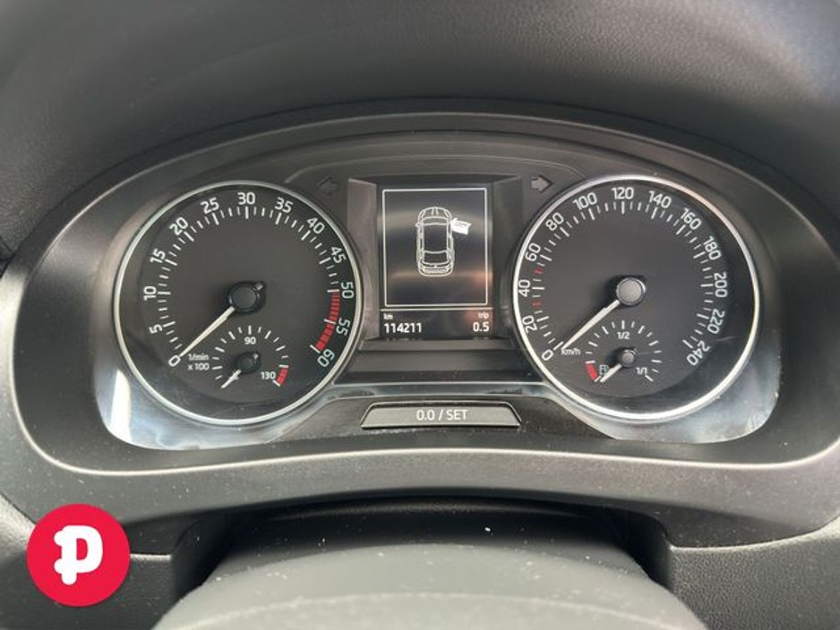 2017 Skoda Rapid - image 9