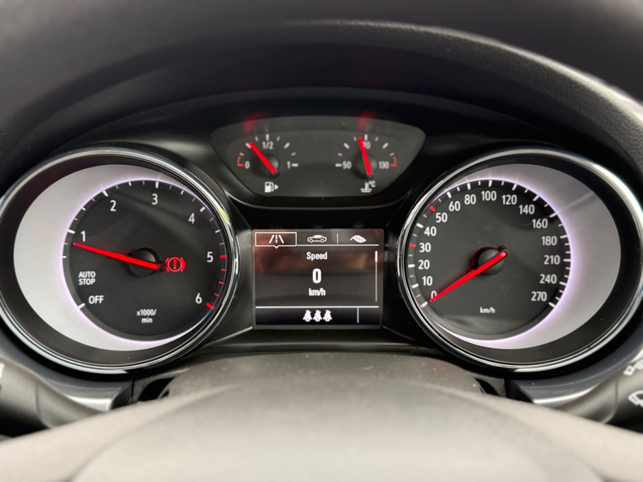 2019 Opel Astra - image 23