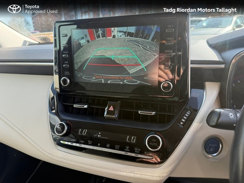 2021 Toyota Corolla - image 14