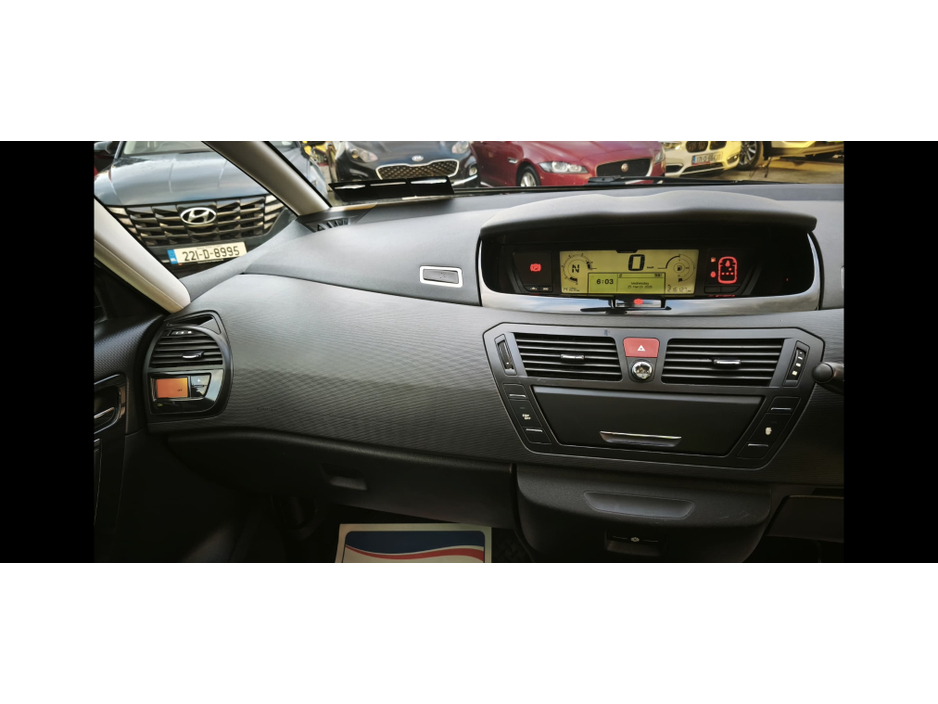 2013 Citroen Grand C4 Picasso - image 16