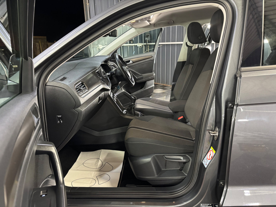 2019 Volkswagen T-Roc 1.6 TDI 115bhp Design €19,950