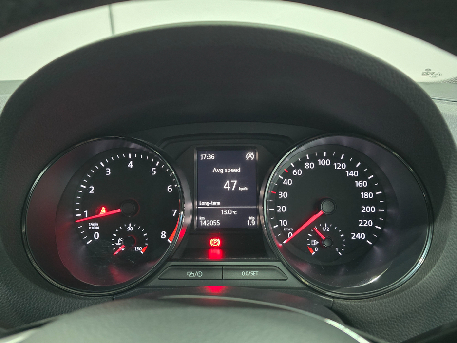 2017 Volkswagen Polo - image 22