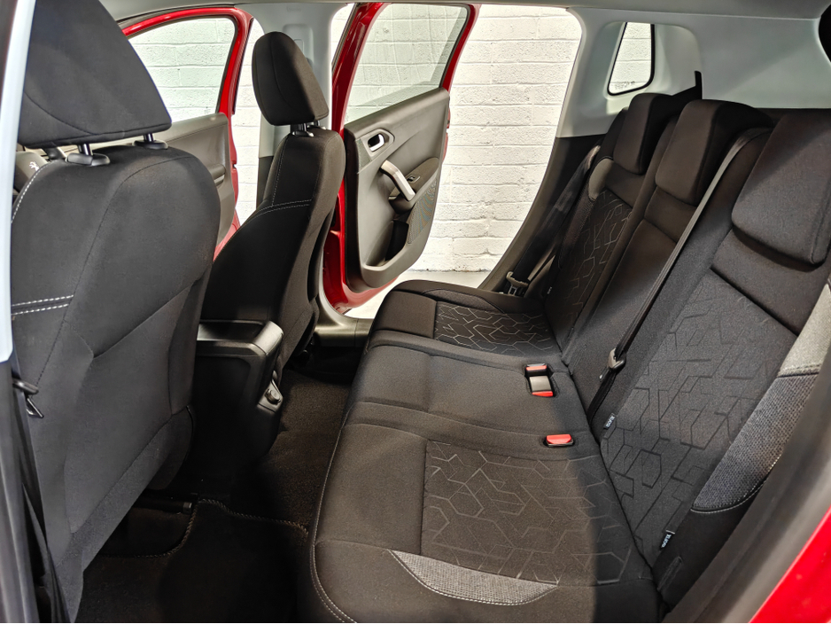 2019 Peugeot 2008 - image 19