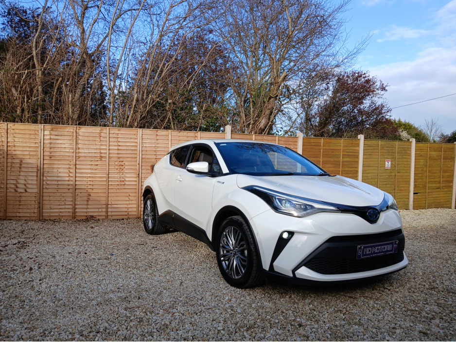 2022 Toyota C-HR - image 8