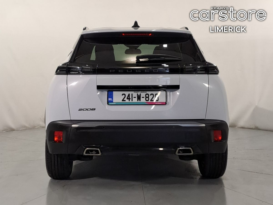 2024 Peugeot 2008 - image 4