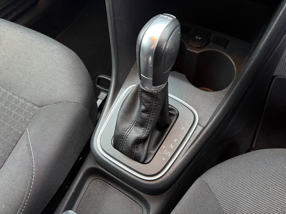 2016 Volkswagen Polo  €12,900