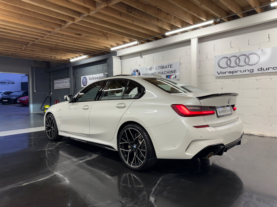 2020 BMW 3 Series 330e M Sport Auto €28,995