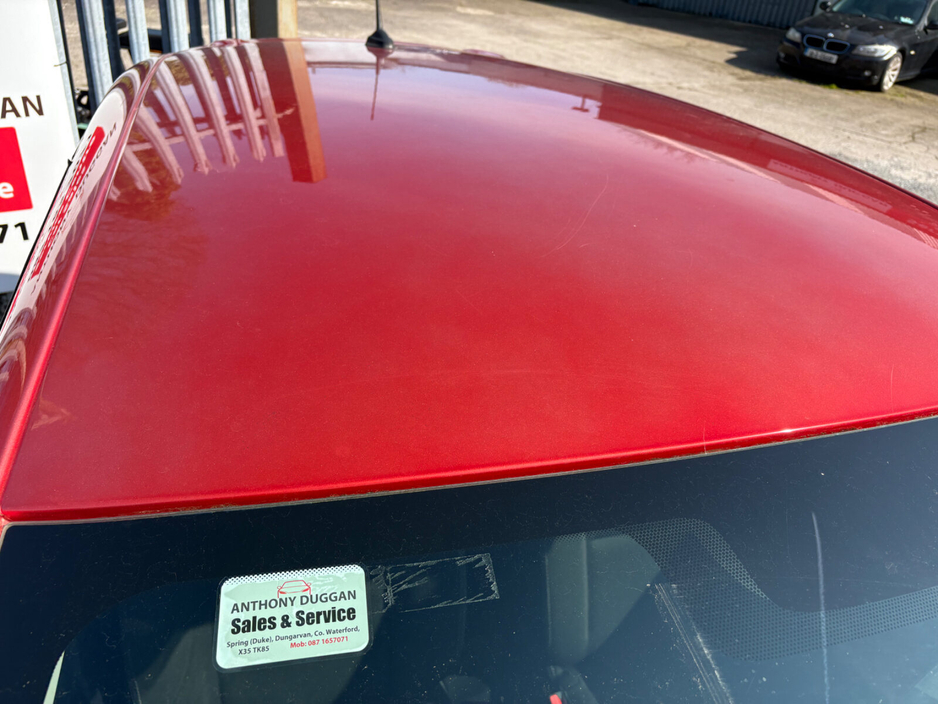 2015 Renault Clio - image 10