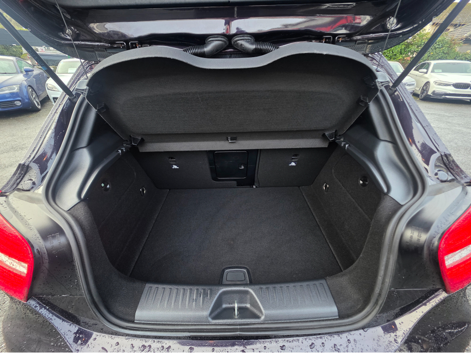 2014 Mercedes-Benz A Class A180 AMG LINE - SAT NAV PACK - HALF LEATHER  SEATS - REV CAMERA / HI SPEC / SYSTEM LOW ROAD TAX BAND / SIMI DEALER €14,450