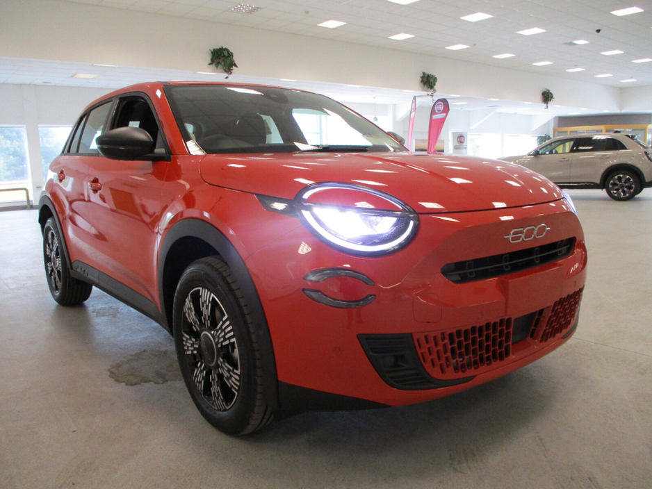 2026 Fiat 600 Dolce Vita 1.2 100hp Hybrid Auto eDCT 6 €30,995