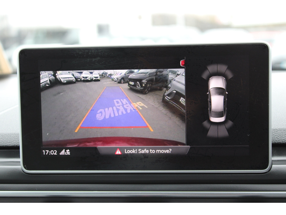 2017 Audi A4 - image 19