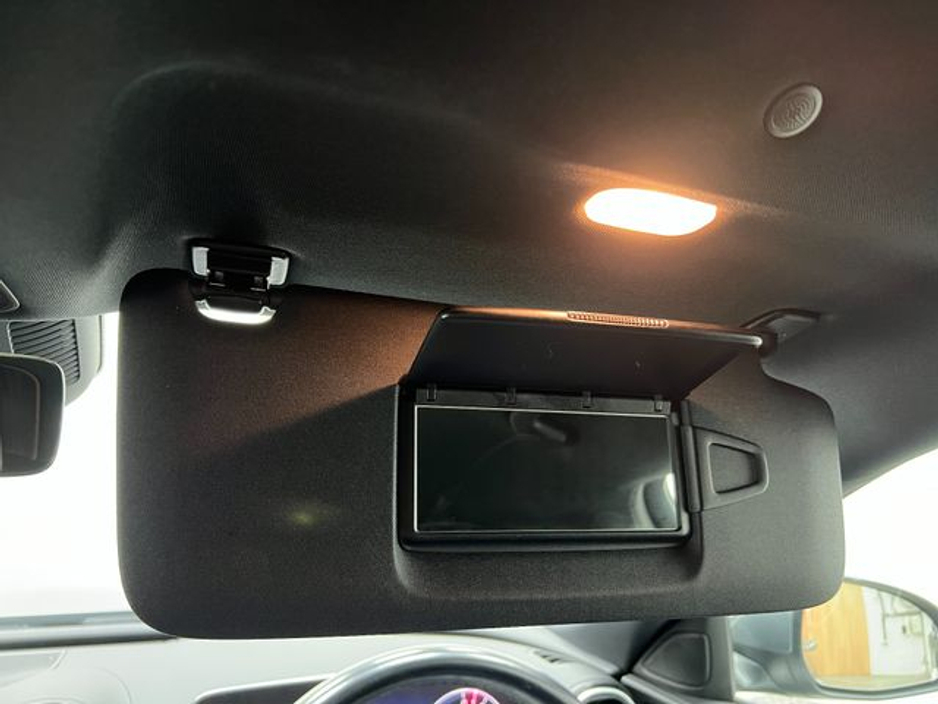 2022 Mercedes-Benz C Class - image 33