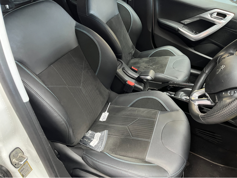 2020 Peugeot 2008 2020 PEUGEOT 2008 CROSSCITY 1.2 AUTOMATIC / CRUISE CONTROL / REVERSE CAMERA / HEATED SEATS / APPLE CARPLAY