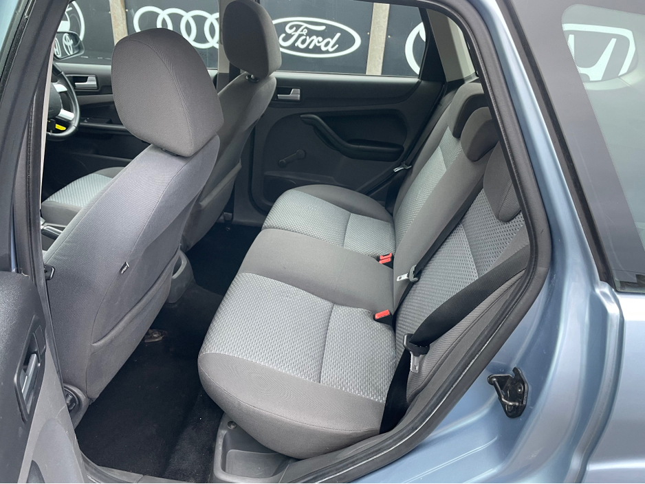 2007 Ford Focus STYLE ESTATE  AUTOMATIC  1.6 100PS €2,450