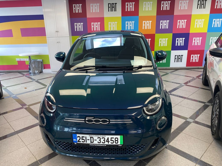 2025 Fiat 500e Fully Electric, e500 Icon, 42KWH 320Kms Range , €19,950