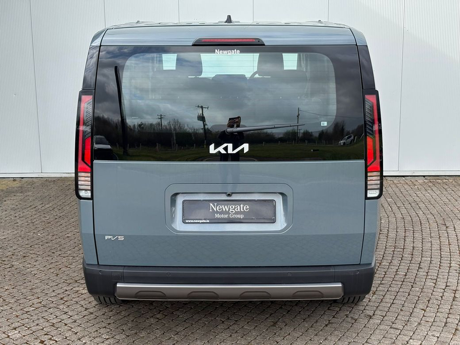 2026 Kia PV5 - image 6
