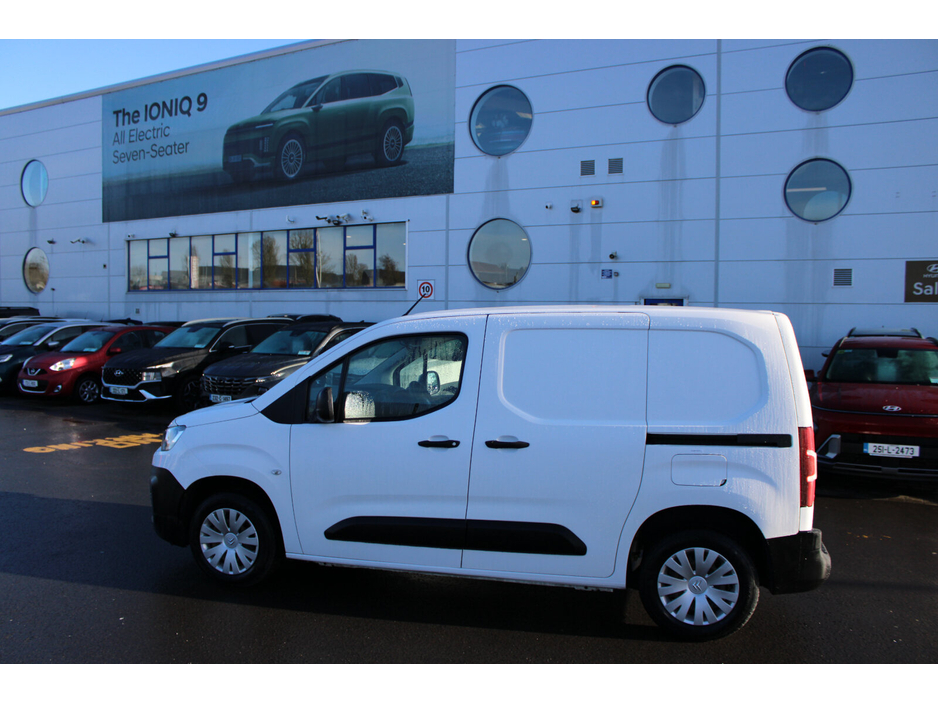 2021 Citroen Berlingo  €13,500