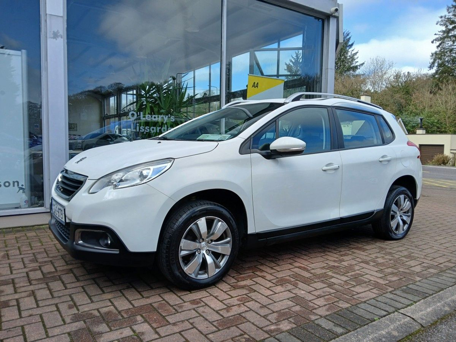 2014 Peugeot 2008 - image 2