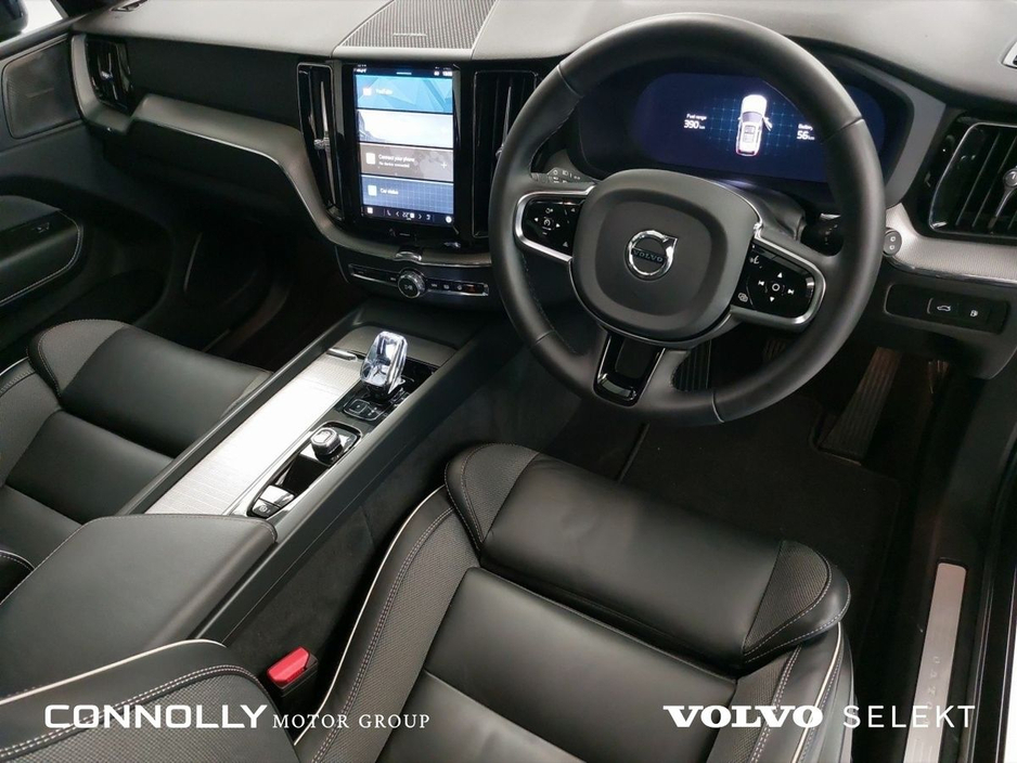 2024 Volvo XC60 Plus Black Ed T6 PHEV €565pm €59,995