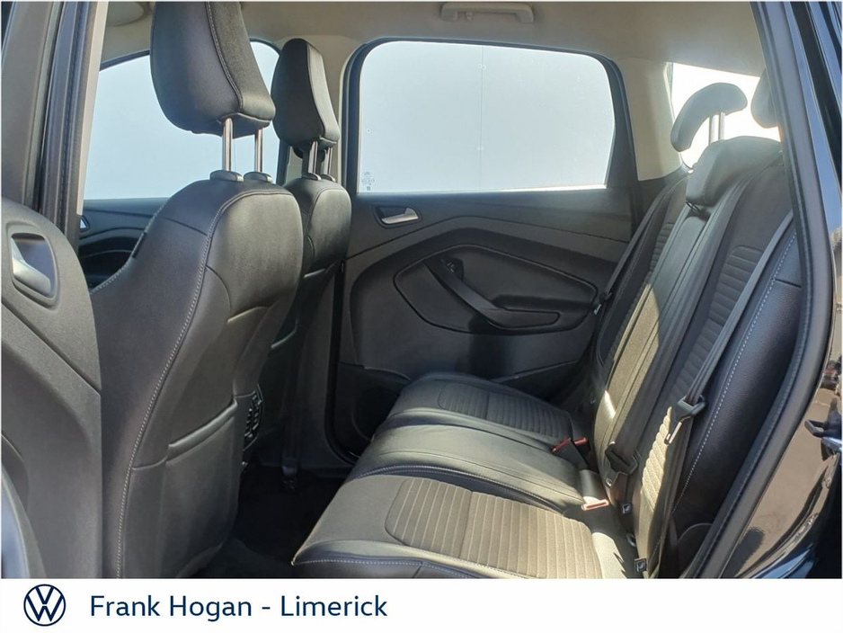 2019 Ford Kuga - image 7