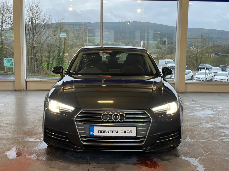 2016 Audi A4 - image 2