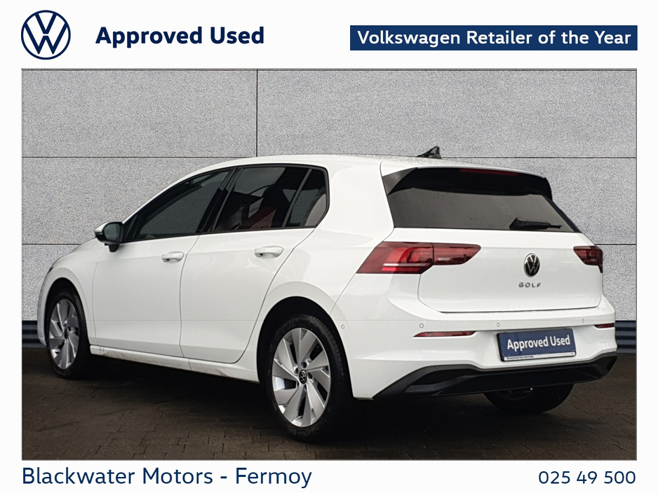 2026 Volkswagen Golf - image 15