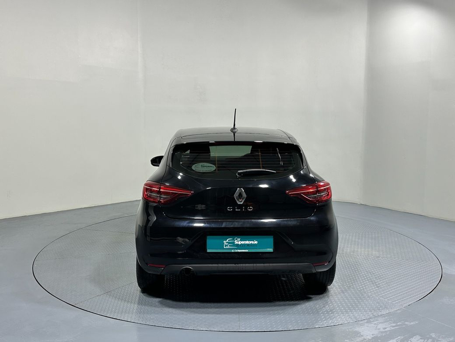 2022 Renault Clio Dynamique 1.0 Petrol €14,800