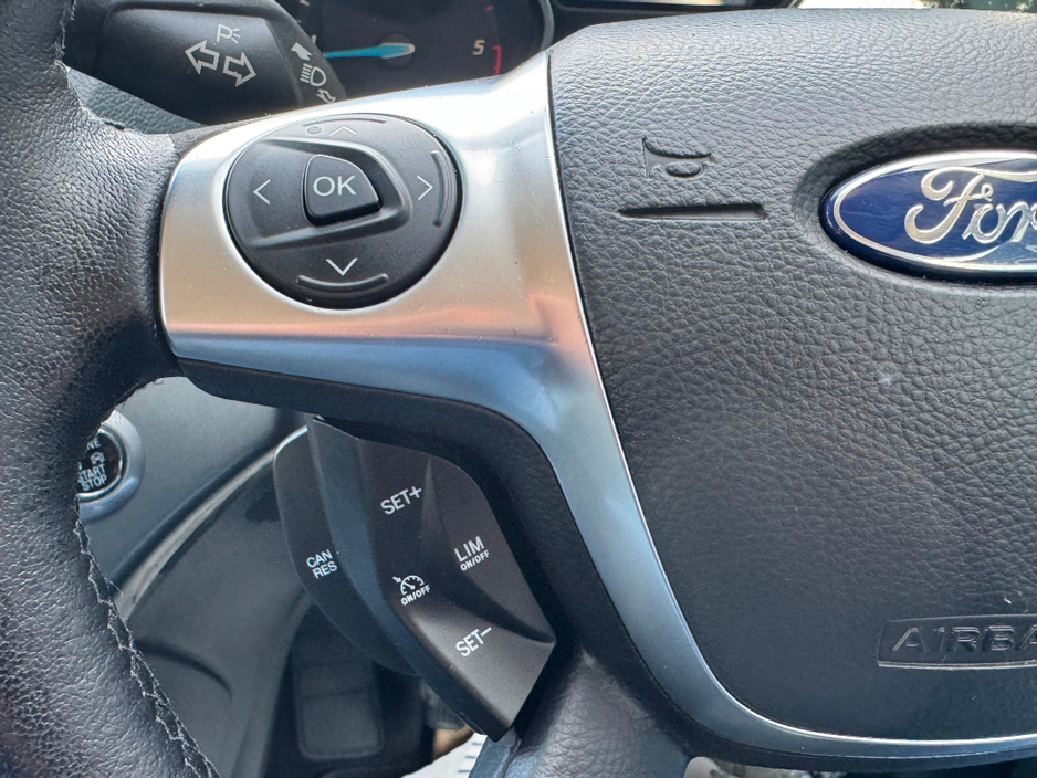 2015 Ford Grand C-Max - image 19