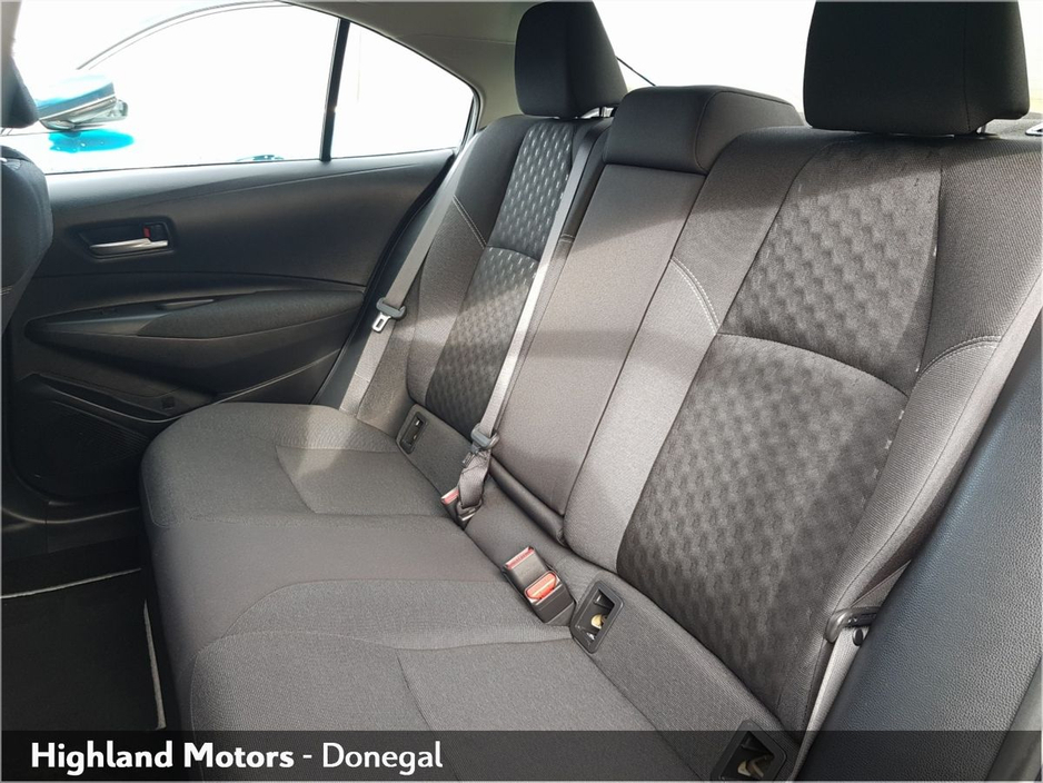 2023 Toyota Corolla - image 13