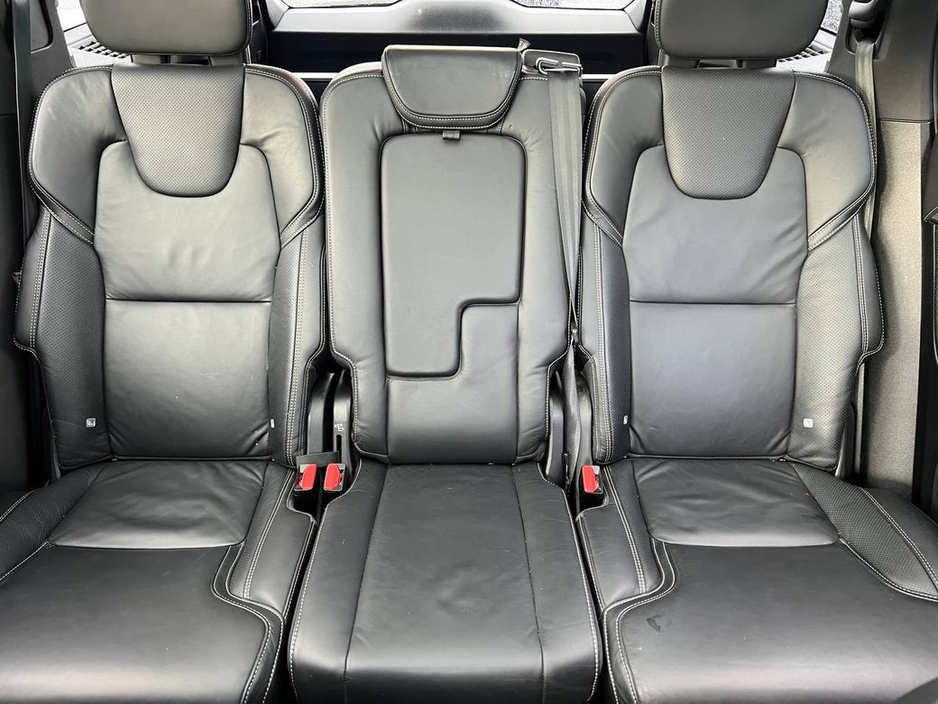 2022 Volvo XC90 R-DESIGN PRO T8 2.0 AWD HYBRID * HUGE SPEC * // OPENING PAN ROOF // LEATHER HEATED SEATS // RETRACTING TOW HOOK €46,900