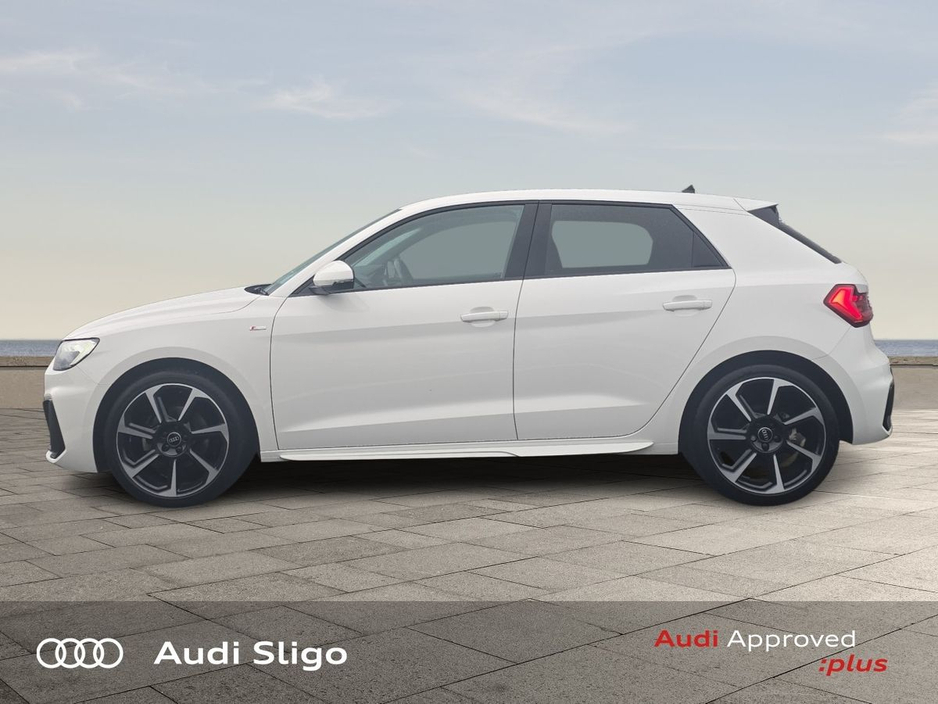2024 Audi A1 - image 4