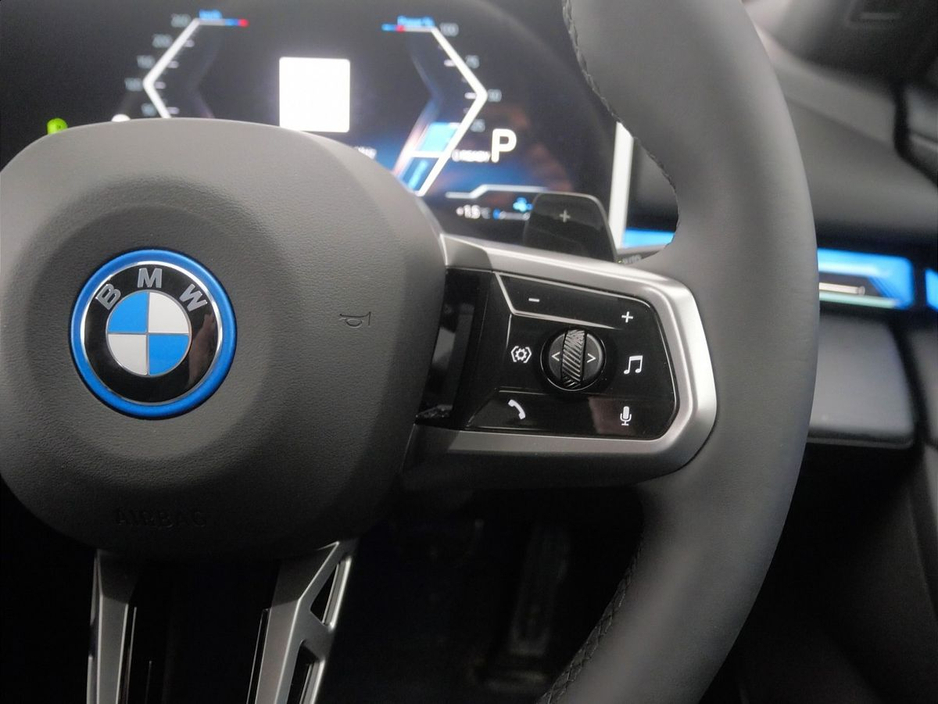 2025 BMW 5 Series 530e M Sport Saloon €72,900