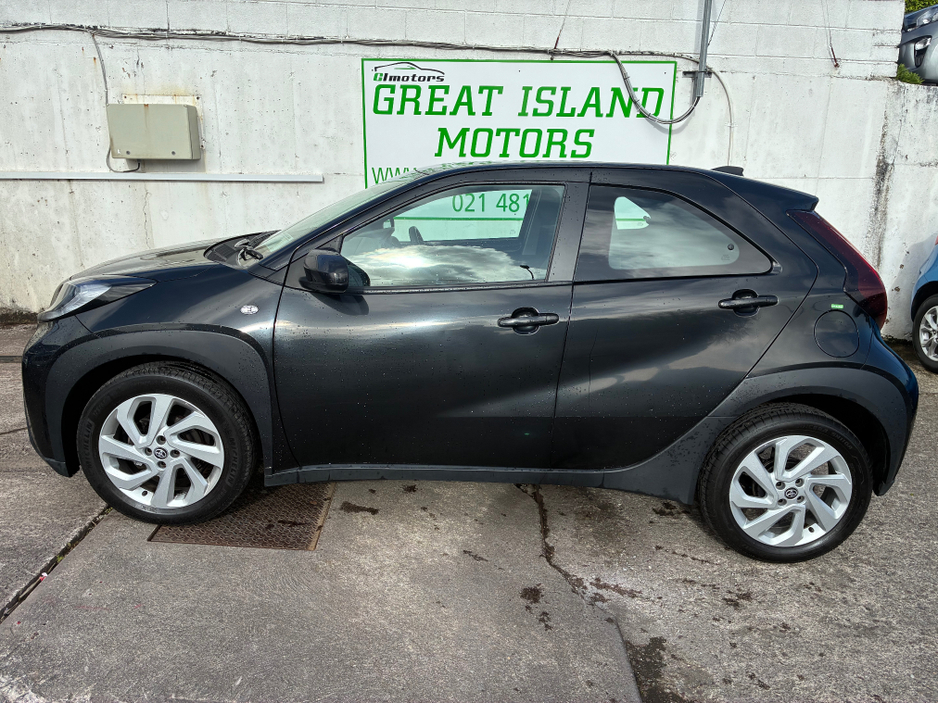 2023 Toyota Aygo X - image 5