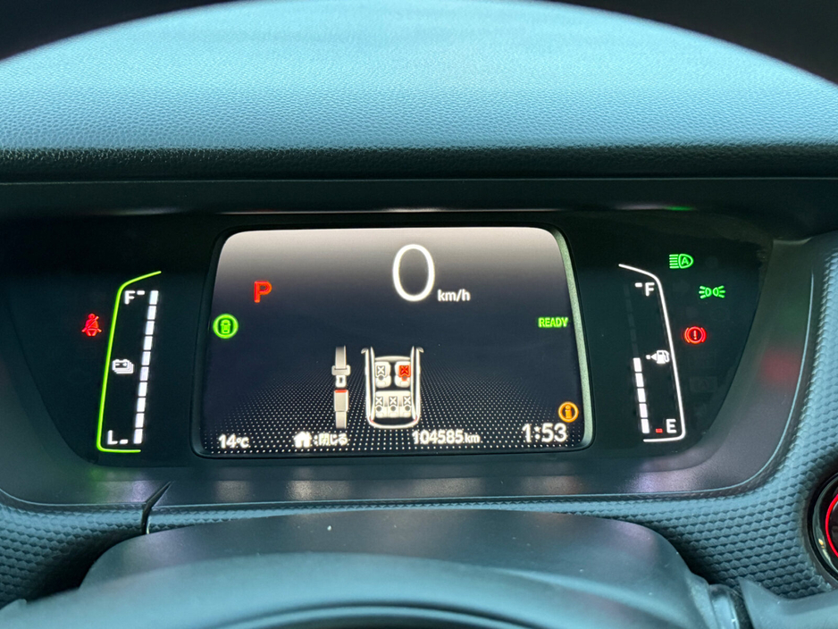 2020 Honda Fit - image 9