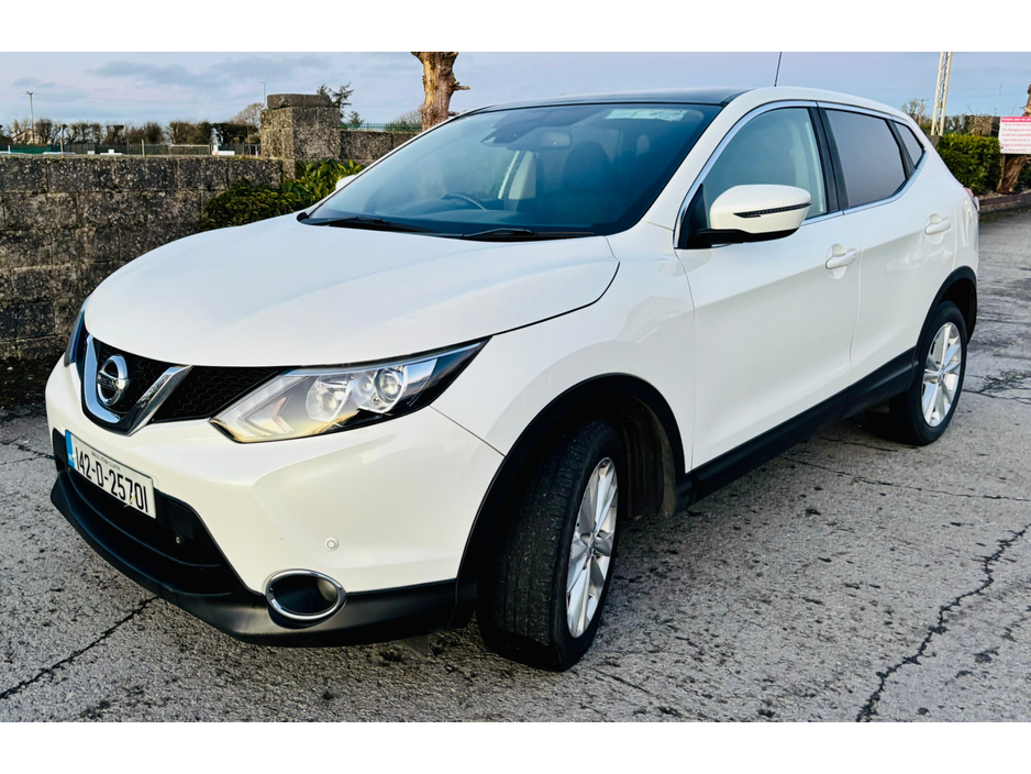 2014 Nissan Qashqai  €7,995
