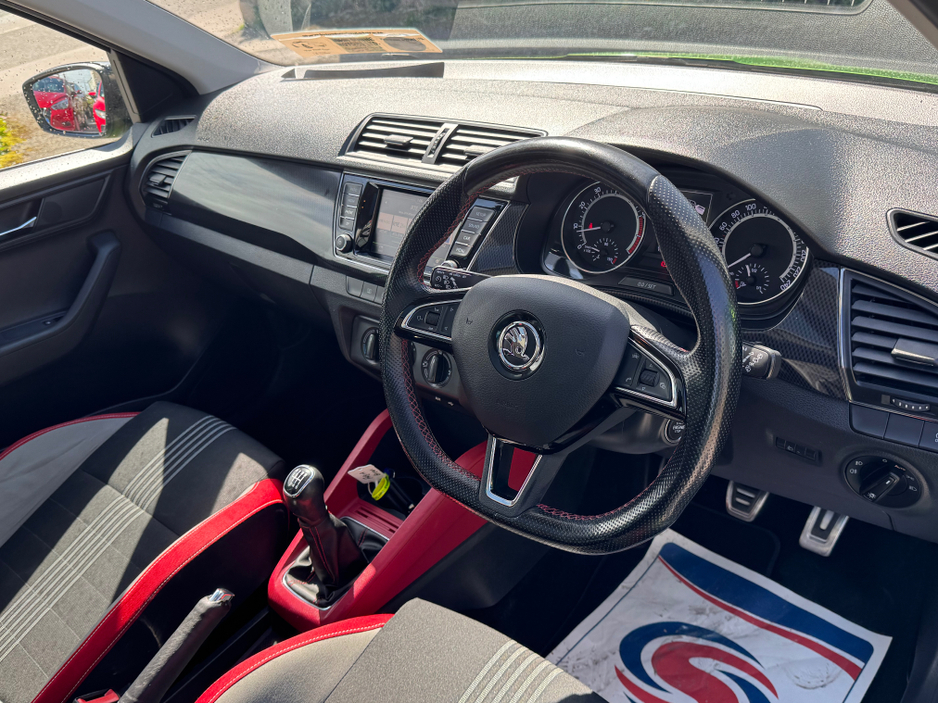 2017 Skoda Fabia - image 8