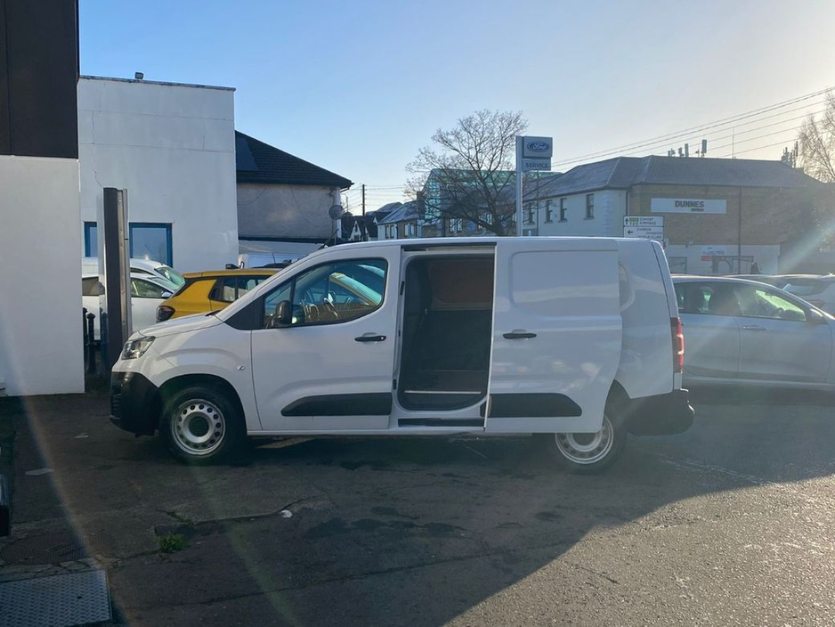 2023 Fiat Doblo LWB 1.5 100HP 1000KG 4DR €17,995
