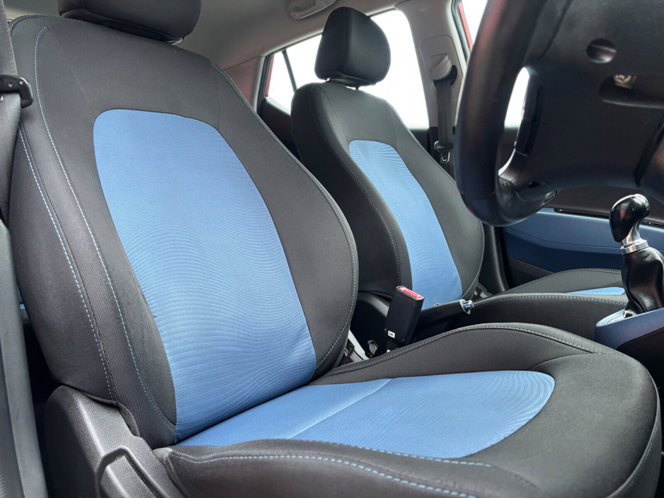 2015 Hyundai i10 - image 10