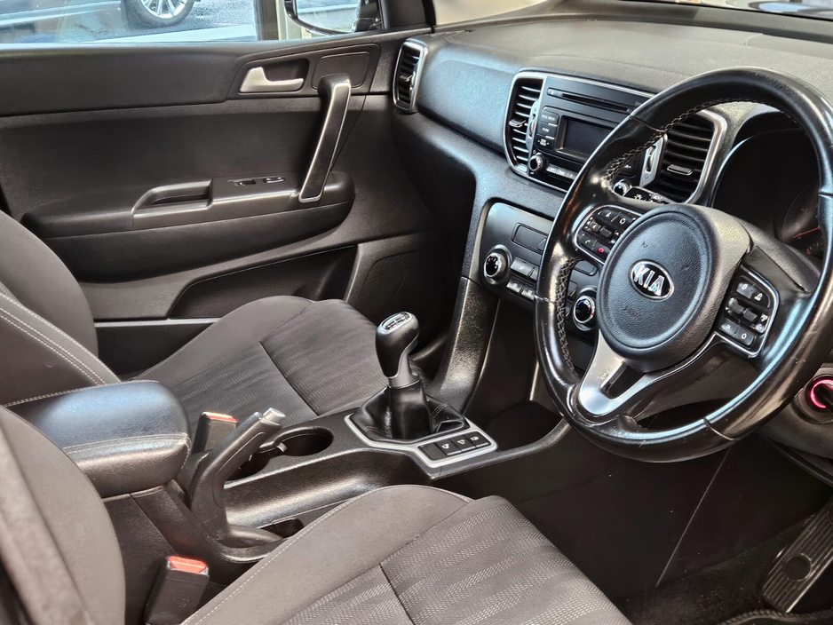 2017 Kia Sportage - image 14