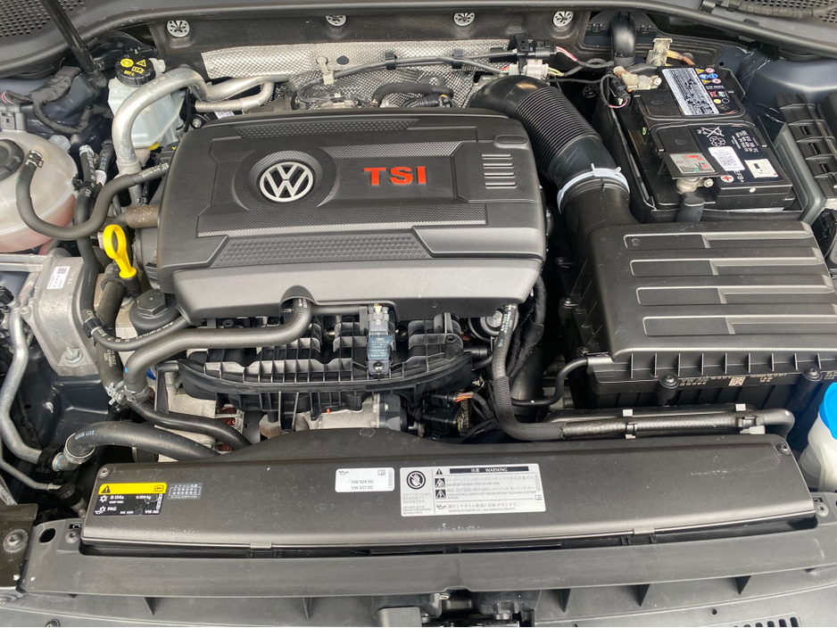 2018 Volkswagen Golf - image 23