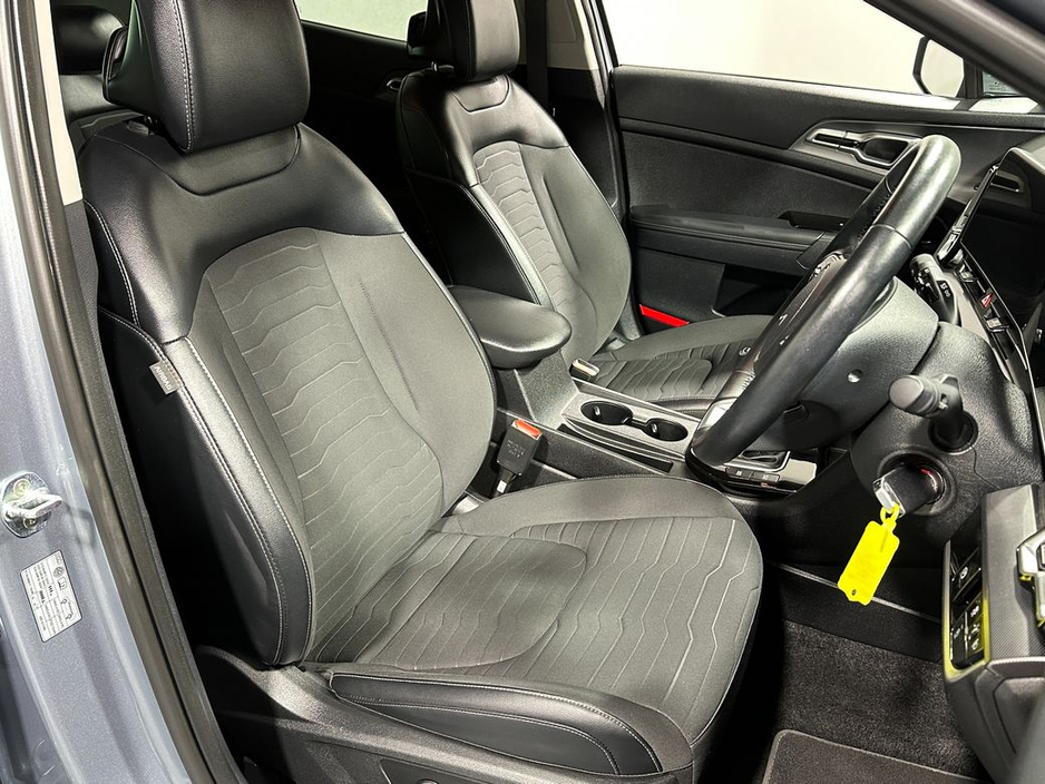 2023 Kia Sportage - image 10