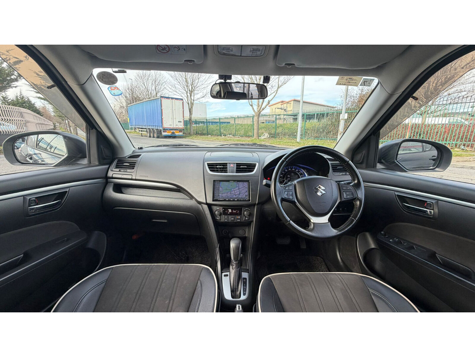 2014 Suzuki Swift - image 12