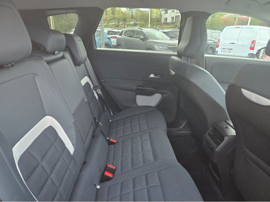 2026 Citroen C5 Aircross - image 8