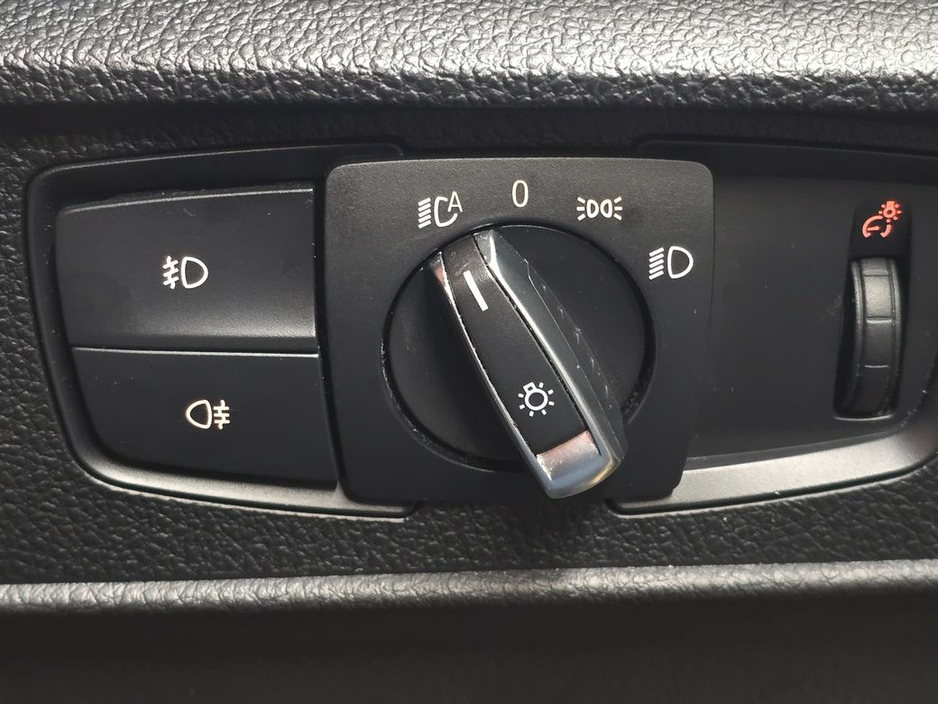 2014 BMW 1 Series - image 16